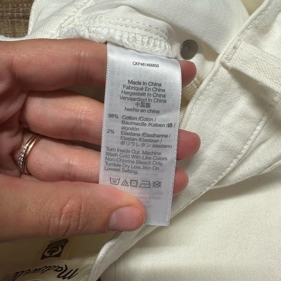 Madewell White Cotton Blend Distressed Slim Boy Jean Size 27 - Picture 4 of 5